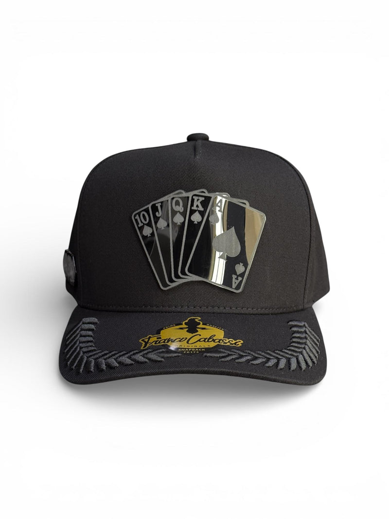 Gorra girnaldas baraja placa negra